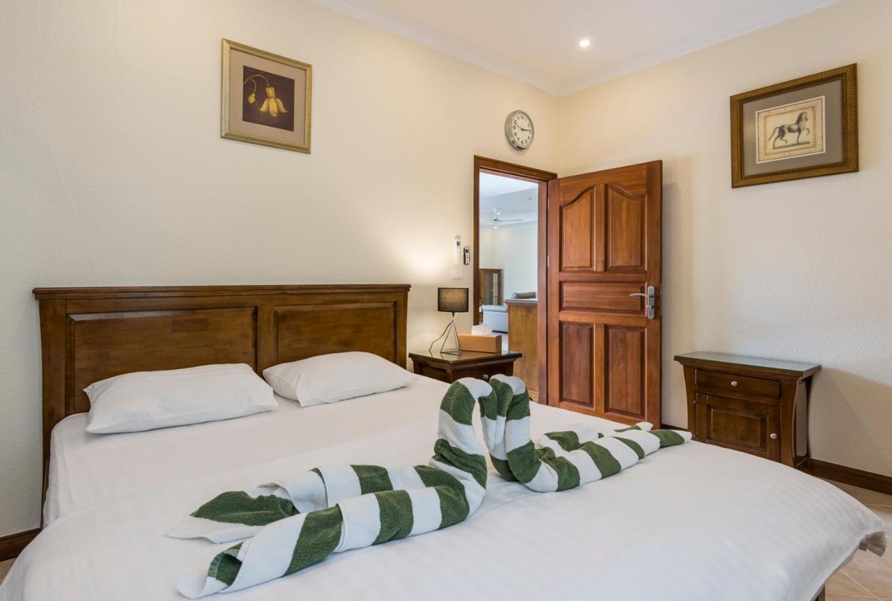 Village Austria Luxury Pool Villas Pattaya Exterior photo