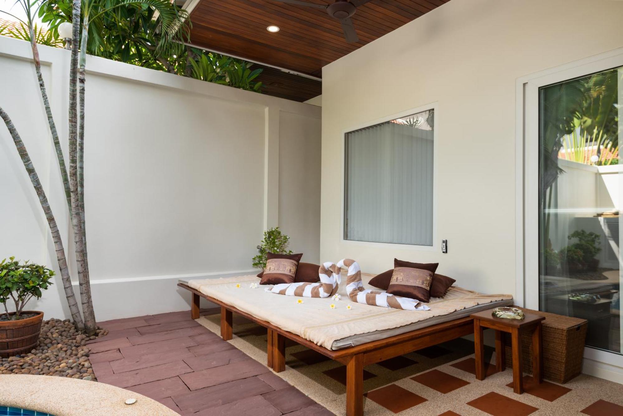 Village Austria Luxury Pool Villas Pattaya Exterior photo